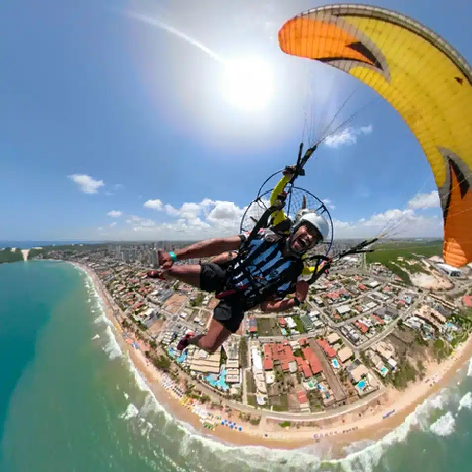 Voos de Parapente e Paramotor em Natal - Saraiva Adventura